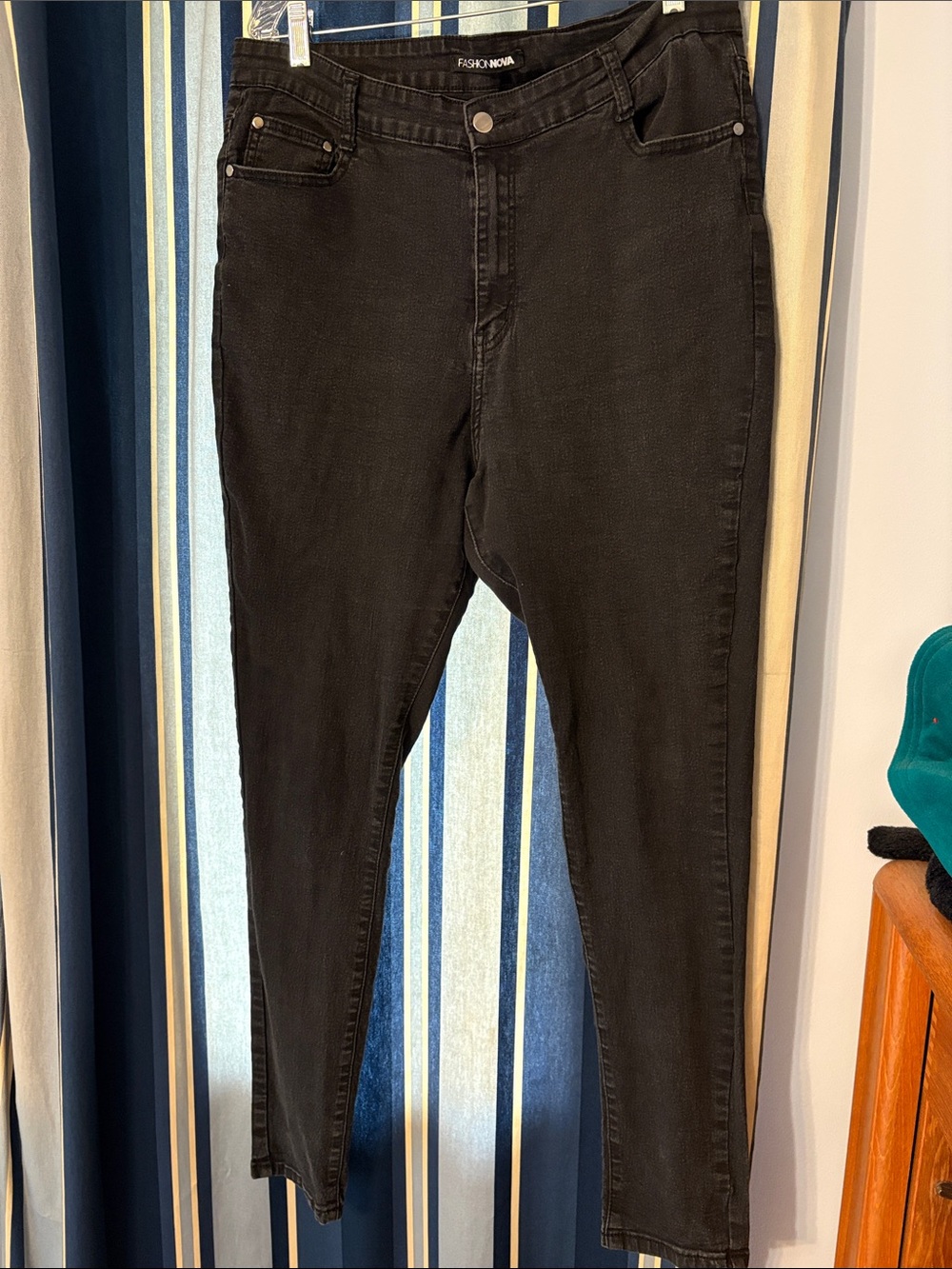 Fashion Nova black skinny jeans, 1X
